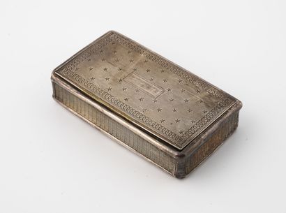 Small rectangular silver snuffbox (950) decorated...