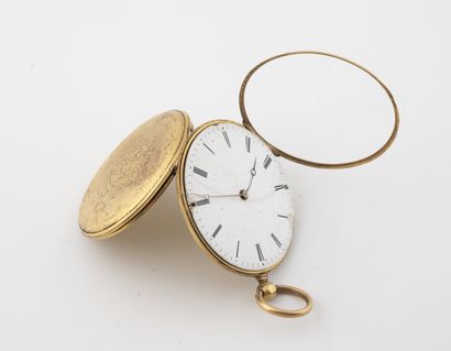 null Flat pocket watch in yellow gold (750). 

Back cover with chiseled decoration...
