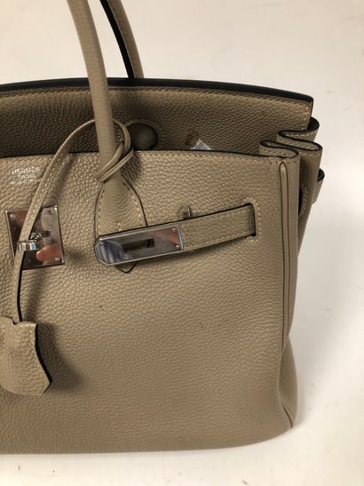 HERMES PARIS - MADE IN FRANCE Birkin bag in togo calf.

Small model 30 cm.

Interior...