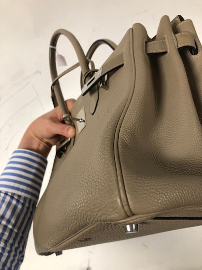 HERMES PARIS - MADE IN FRANCE Birkin bag in togo calf.

Small model 30 cm.

Interior...