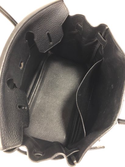 HERMES PARIS - MADE IN FRANCE Birkin bag in black taurillon Clémence.

Small model...