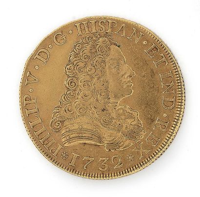  ESPAGNE Pièce de 8 escudos or, Philippe V, 1732. Poids : 26,9 g. Petits chocs et...