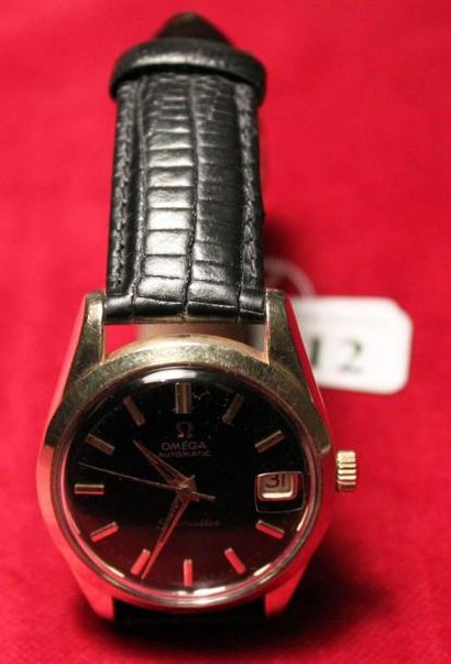 OMEGA "SEAMASTER" Montre bracelet d'homme en acier bicolore, cadran noir avec index...