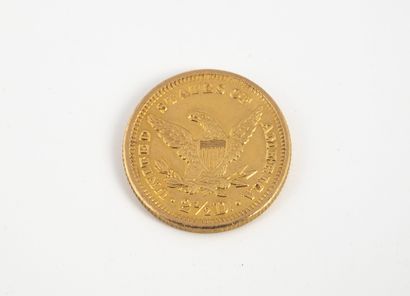ÉTATS UNIS Pièce en or de 2 dollars et demi, 1907.

Poids : 4.1 g.

usures et légères...