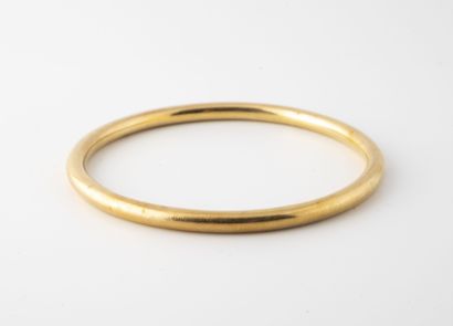 Bracelet in yellow gold (750).

Weight :...