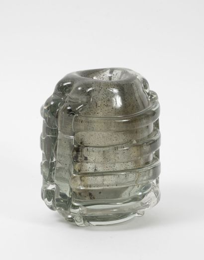 Henri NAVARRE (1885-1971) Vase in relief of free form.

Proof in hot-modeled glass...