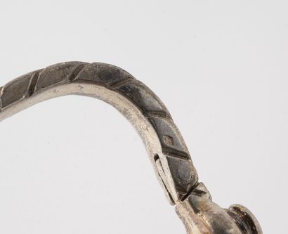 G. de PERCIN (sous traitant d'HERMES) - Silver bracelet (800) with oval or twisted...