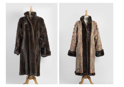 Reversible mink coat.

The interior fully...