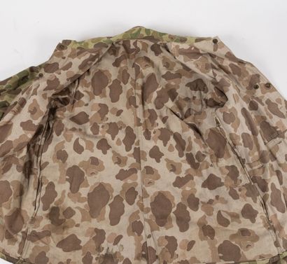 null Tenue para Indo comprenant :

-Veste USMC en toile camouflée HBT réversible....