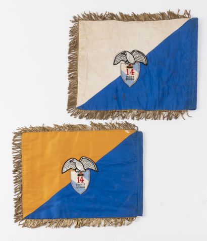 null Lot of 2 embroidered pennants of the C.P. and B.R. of the 14th R.C.P.

27 x...