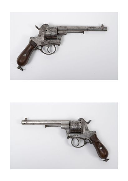 FRANCE ou BELGIQUE, seconde moitié du XIXème siècle Grand revolver à broche de type...