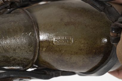 null German nurse's canister in painted sheet metal (re-varnished) dated 1915 with...