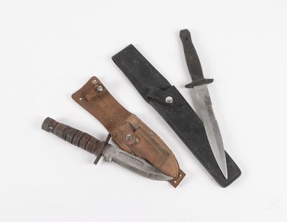 Lot of a small USAAF survival dagger.

Leather...