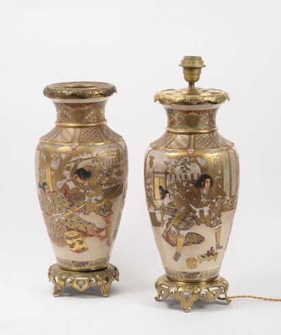 JAPON, Satsuma, début du XXème siècle. Pair of ceramic baluster vases with polychrome...