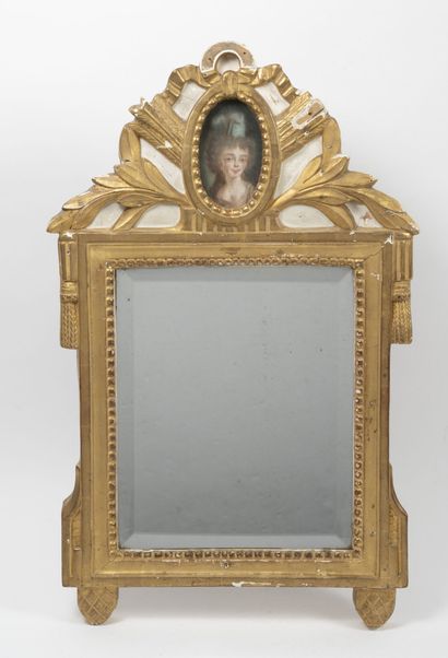 Miroir rectangulaire de style Louis XVI en...