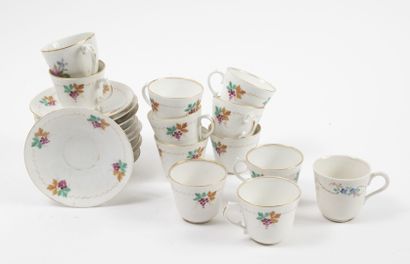 PAYS DIVERS, XIXeme - XXeme siècles MANNETTE

Lots of various ceramics (earthenware,...