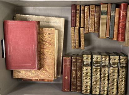 Handle books of literature (poetry, theater),...