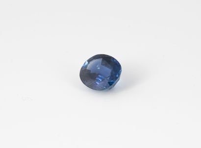 Oval faceted sapphire on paper. 

Approximate...
