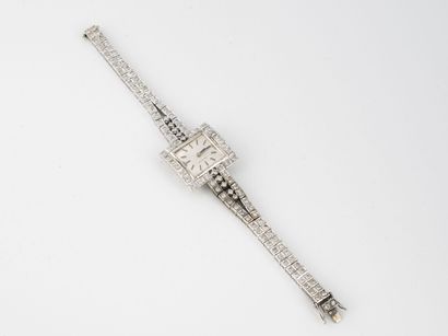 ZENITH Montre bracelet de dame en or gris (750) sertie de diamant de taille brillant...