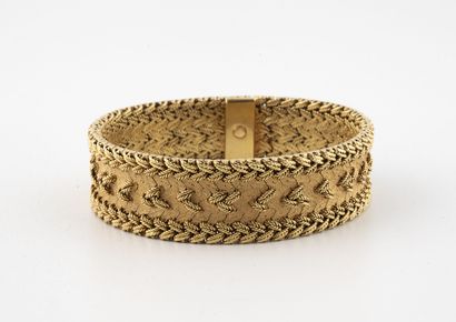Ribbon bracelet in yellow gold (750) with...