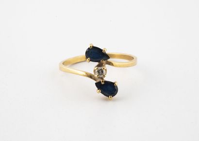 Yellow gold (750) ring Toi et Moi set with...