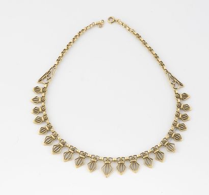 null Collier draperie en or jaune (750).

Fermoir anneau ressort. 

Poids : 28,6...