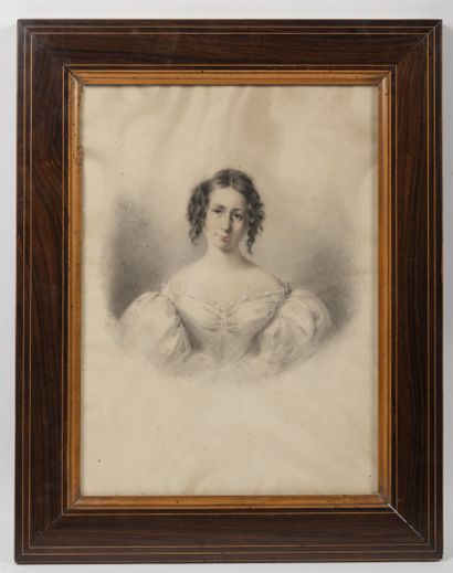Attribué à Julien BOILLY (1796-1874) Portrait de jeune femme en buste.

Fusain et...