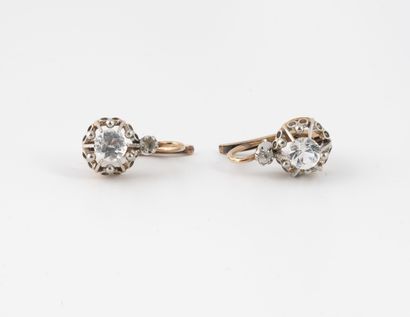 null Pair of yellow and white gold (750) dormeuses punctuated with round faceted...