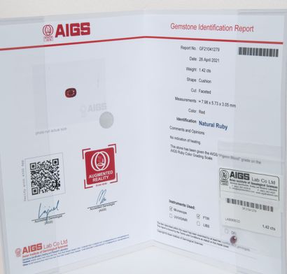 null Rubis sur papier de 1.42 carats. 

Certificat AIGS du 26/04/2021.