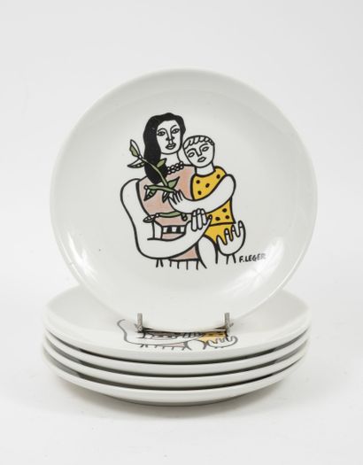 D'après Fernand LEGER Femme et enfant.

Suite de cinq assiettes en porcelaine blanche...