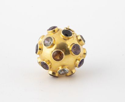 null Pendentif boule en or jaune (750) en forme de mine sous-marine ornée de quartz,...