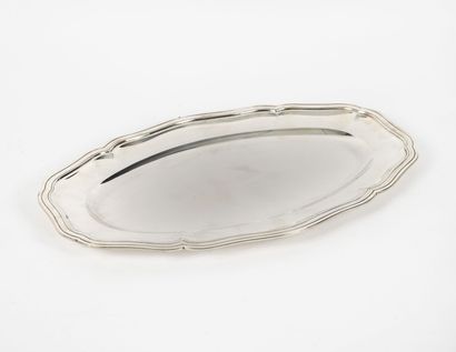 Oval silver dish (950) with eight clasps.
Minerve...
