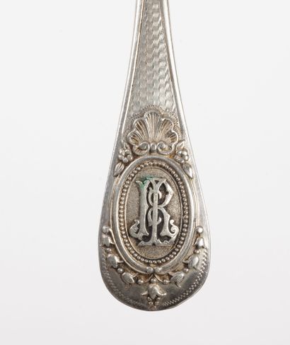 GRANDVIGNE ou BOYER-CALLOT Silver (925) or gilt household set, with spatulas or guilloche...