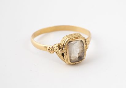 PORTUGAL Yellow gold ring (800/min.750) centered with a rectangular faceted white...