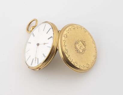 null Pocket watch in yellow gold (750).
Back cover adorned with a numerical escutcheon...