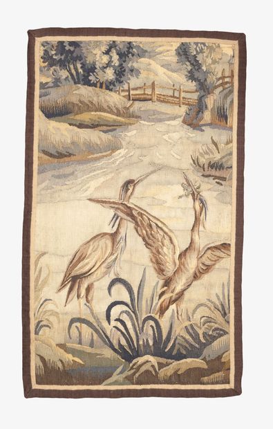 AUBUSSON, XIXème siècle Fragment de tapisserie en laine polychrome à sujet de deux...