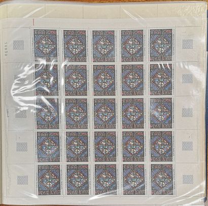 null Timbres de France semi-modernes et modernes dont timbres par multiple + faciale...