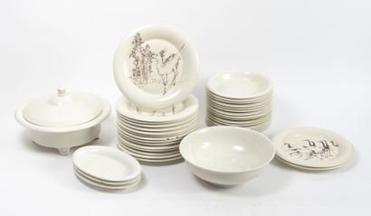 HAVILAND Suite of 17 plates in cream porcelain with a decoration of animals in black...