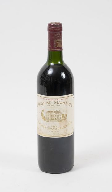 CHÂTEAU MARGAUX 1 bottle, 1988.
GCC1 Margaux.
High shoulder level.
Small stains and...