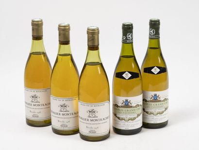 CHEVALIER-MONTRACHET 3 bottles, 1976.
Slightly low level.
Small rubs and stains to...