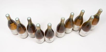 CHASSAGNE-MONTRACHAT 5 bouteilles, 1978.
Niveau bas.
Taches et frottements aux étiquettes.
Frottements...