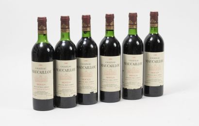 CHÂTEAU MAUCAILLOU 6 bottles 1982.
Moulis.
High shoulder level.
Rubbing, wear and...
