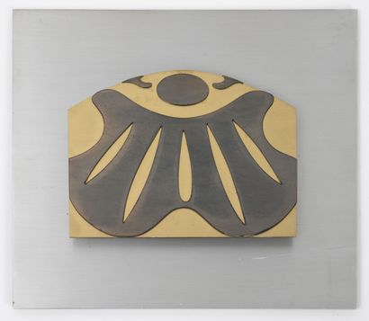 Jean LEGROS (1917-1981) Relief, circa 1970.
Brass, patinated brass and aluminum.
Not...