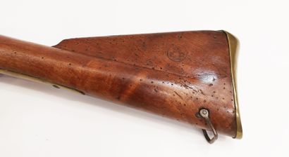 ANGLETERRE Flintlock war rifle, modified with capsule percussion.
Lock marked TOWER...
