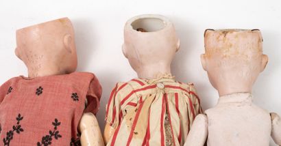 null Lot of three dolls
- SFBJ porcelain head marked in hollow "SFBJ 60 Paris", open...