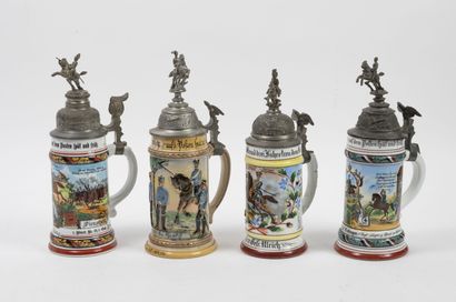 EMPIRE ALLEMAND, début du XXème siècle Four beer mugs of reservist of the cavalry...