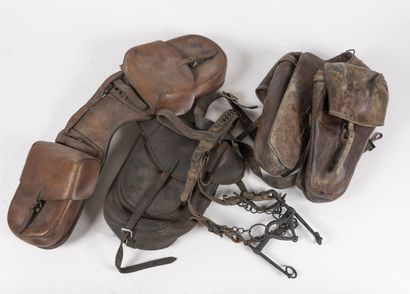 null French cavalry saddle marked Tarbes 1915.
Two pairs of fonts, one cast iron,...