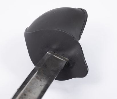 null Edge sword or pot spoon, model 1833.
Iron mounting.
Wraparound iron guard with...