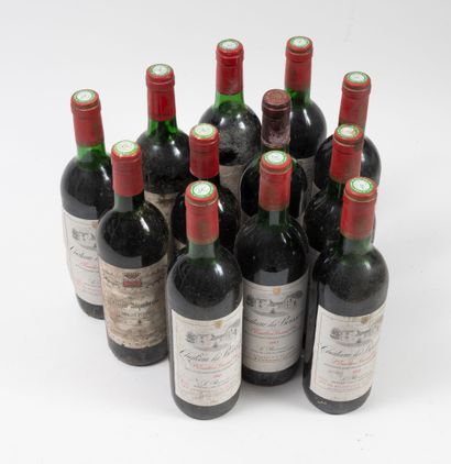 CHÂTEAU LA BOISSERIE 7 bouteilles, 1983.
Saint-Emilion.
Niveau haute épaule.
Frottements,...