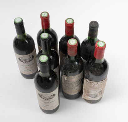 CHÂTEAU LOUDENNE 3 bouteilles, 1982.
Médoc.
Niveau haute épaule.
Frottements et taches...